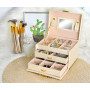 Elegant smyckesbox med nyckellås och 20 fack – Beige