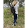 Reseryggsäck 40x25x20 cm - 20L kapacitet, svart