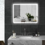 Badrumsspegel med LED Belysning 90 x 70 cm Silver