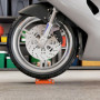 Kompakt Motorcykel Hjulställ med Rullramp – 15 x 11,5 x 4 cm